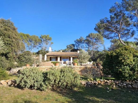 4 Bedroom Villa/House in Carces 36
