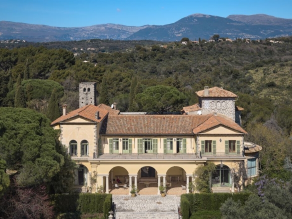15 Bedroom Castle/Estates in Biot 4