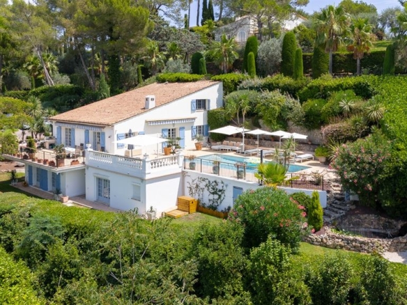 6 Bedroom Villa/House in Mougins 28
