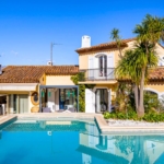 6 Bedroom Villa/House in Valbonne 8