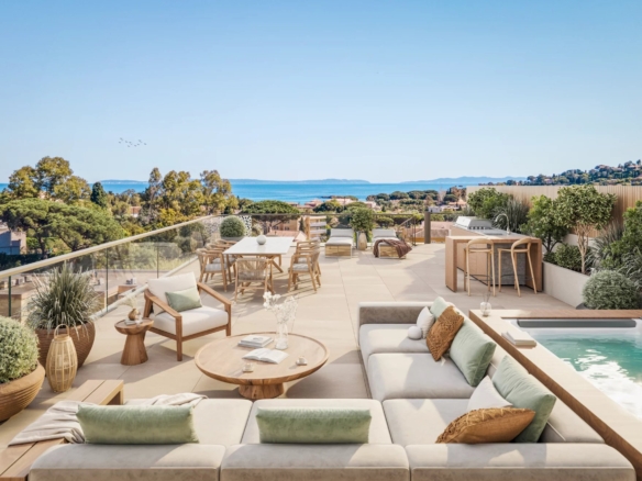 3 Bedroom Apartment in Le Lavandou 6