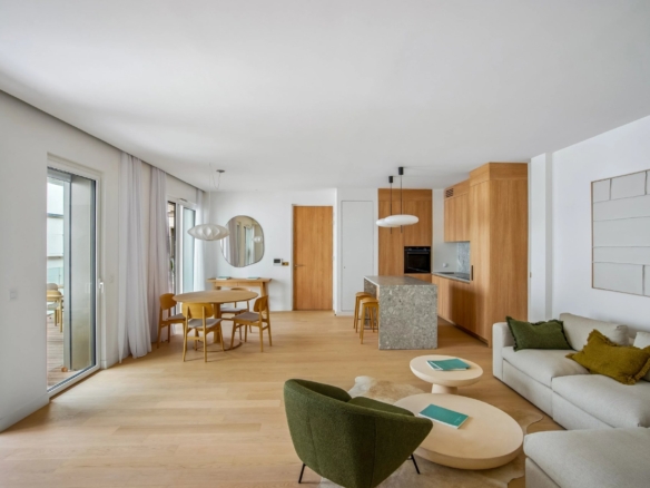 1 Bedroom Apartment in Paris 8th (Golden Triangle - Parc Monceau) 16
