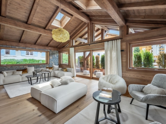 6 Bedroom Chalet in Megeve 28