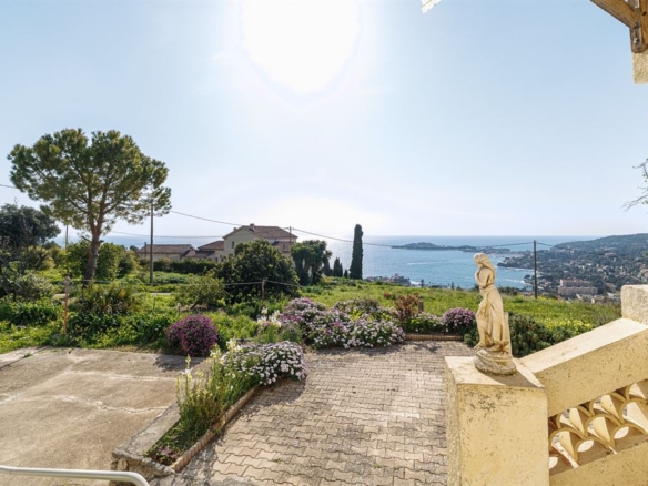 3 Bedroom Villa/House in Villefranche Sur Mer 22