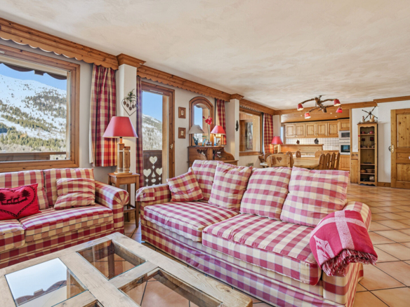 4 Bedroom Apartment in Meribel 4