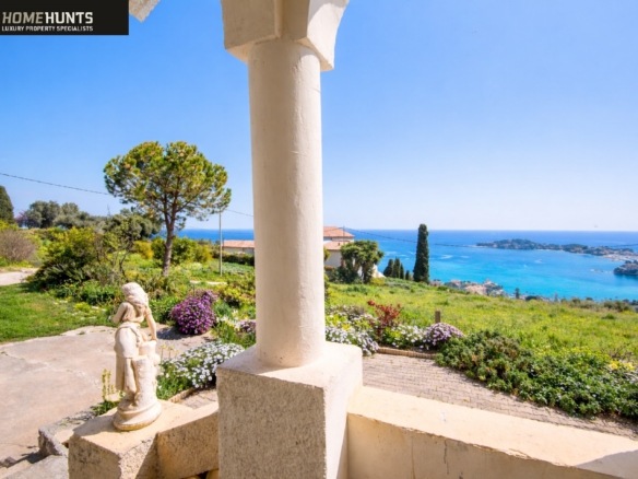 3 Bedroom Villa/House in Villefranche Sur Mer 32
