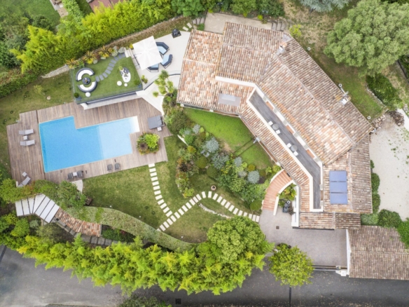 5 Bedroom Villa/House in Vence 30