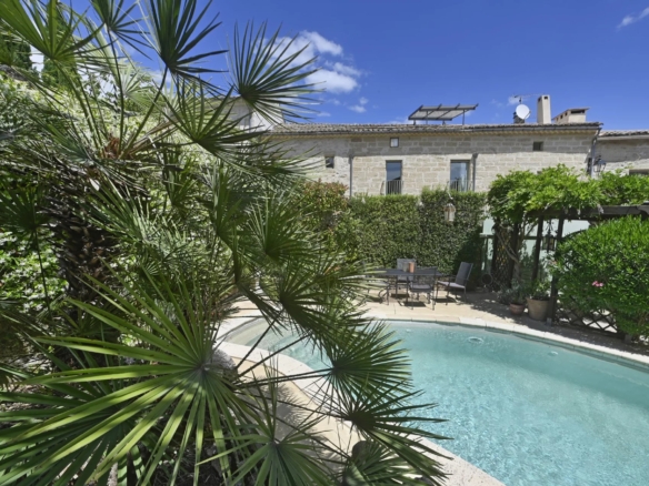 7 Bedroom Villa/House in Uzes 30