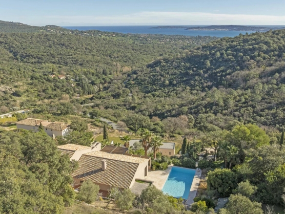 6 Bedroom Villa/House in Grimaud 16