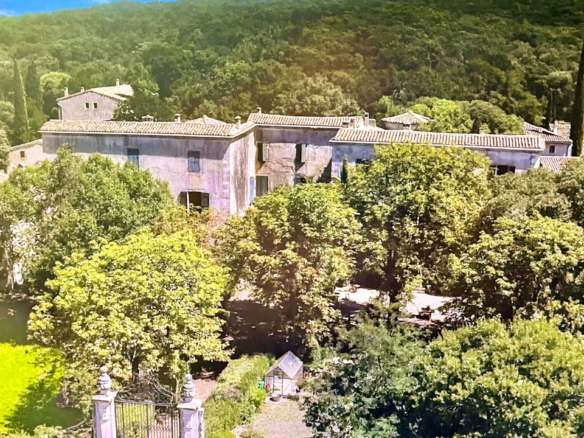 8 Bedroom Castle/Estates in Quissac 2
