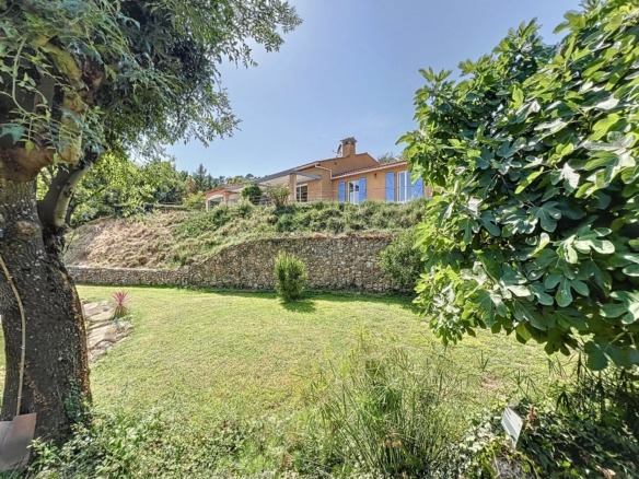 3 Bedroom Villa/House in Cotignac 26