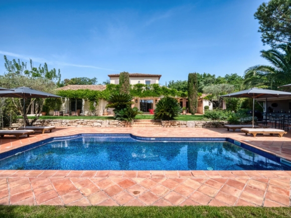 7 Bedroom Villa/House in Grimaud 10