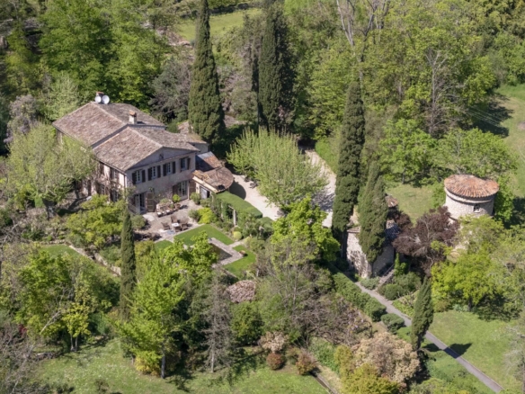 7 Bedroom Villa/House in Mouans Sartoux 28
