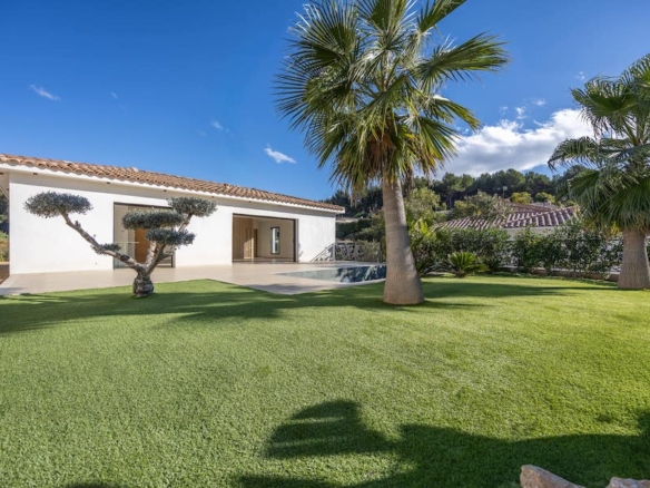 5 Bedroom Villa/House in Sanary Sur Mer 24