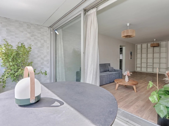 1 Bedroom Apartment in Paris 7th (Invalides, Eiffel Tower, Orsay) 30