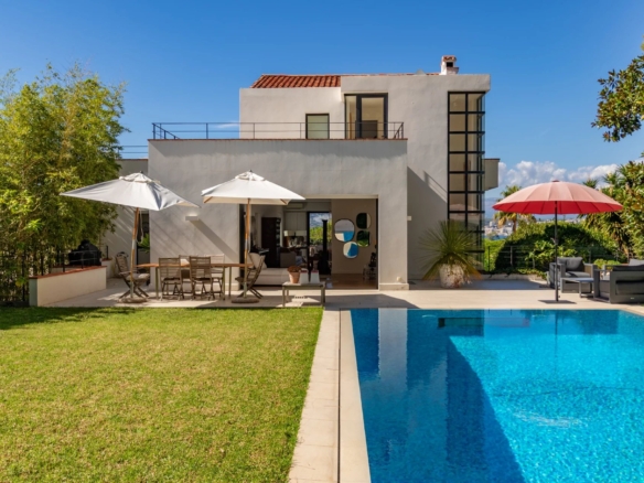 5 Bedroom Villa/House in Cap D Antibes 6