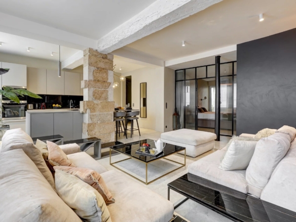 2 Bedroom Apartment in Paris 2nd (Opéra – Montorgueil) 32