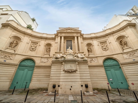 1 Bedroom Apartment in Paris 7th (Invalides, Eiffel Tower, Orsay) 12