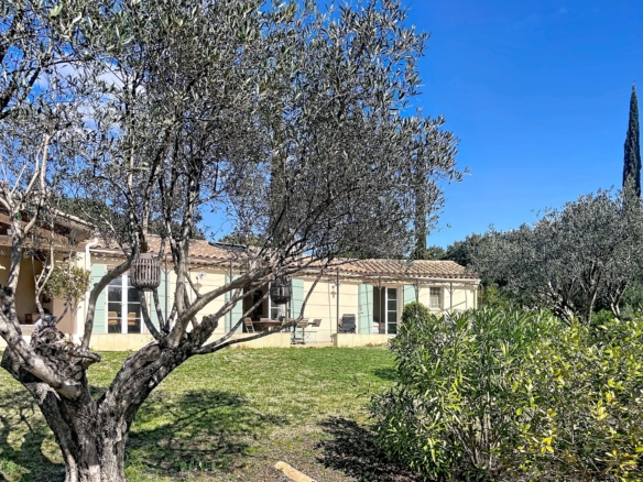 4 Bedroom Villa/House in Cotignac 36