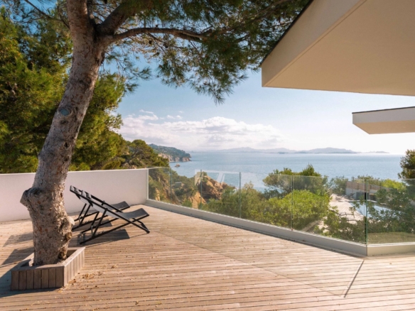 4 Bedroom Villa/House in Ensues La Redonne 16