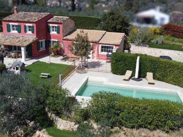 4 Bedroom Villa/House in Callas 8