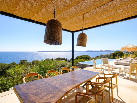 5 Bedroom Villa/House in Les Issambres 14