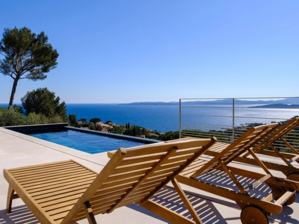 4 Bedroom Villa/House in Les Issambres 12