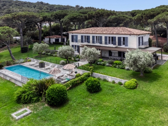 6 Bedroom Villa/House in Ramatuelle 32