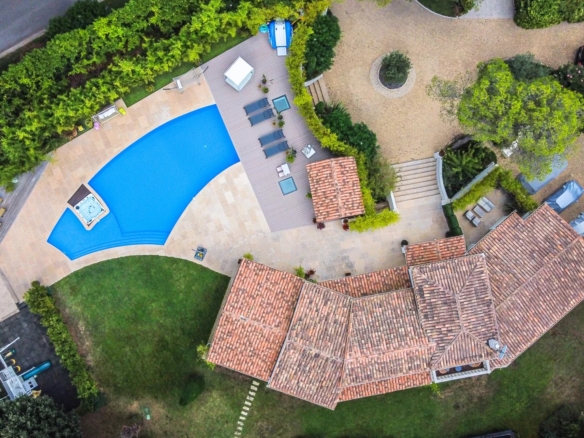 7 Bedroom Villa/House in Mougins 8