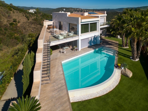 6 Bedroom Villa/House in Platja D’aro 16