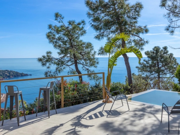 3 Bedroom Villa/House in Theoule Sur Mer 36
