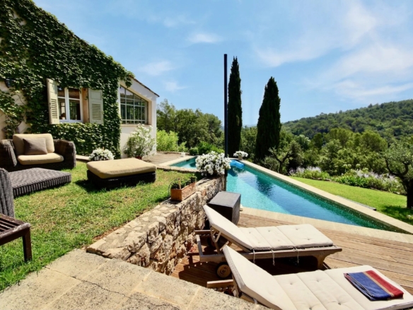 5 Bedroom Villa/House in Valbonne 4
