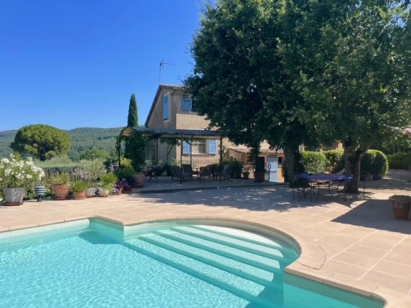 4 Bedroom Villa/House in Salernes 14