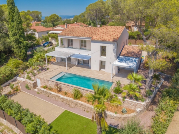 4 Bedroom Villa/House in St Raphael 20