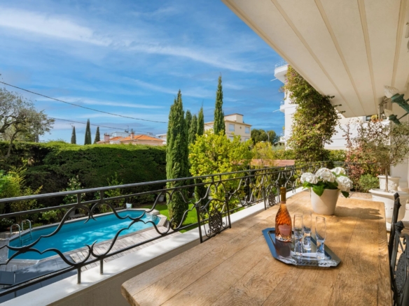 7 Bedroom Villa/House in Nice 30