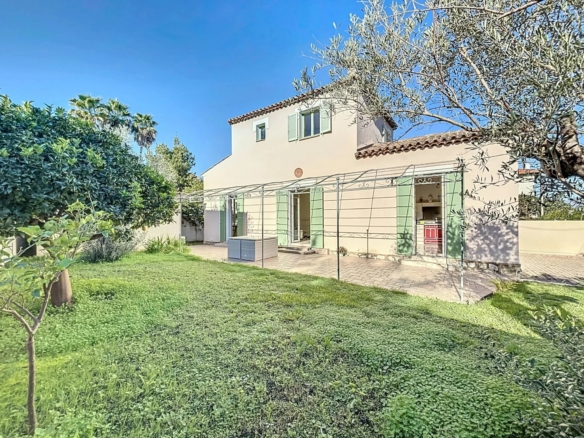 4 Bedroom Villa/House in Cap D Antibes 18