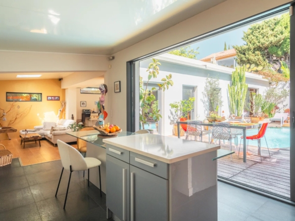 3 Bedroom Villa/House in Cassis 18