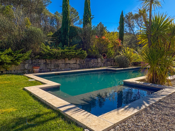 5 Bedroom Villa/House in Fuveau 34