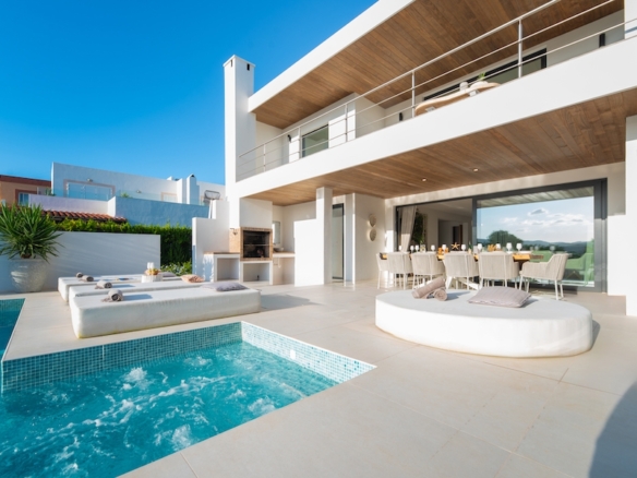 5 Bedroom Villa/House in Can Ramon 6