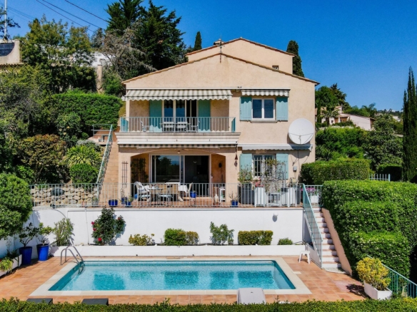 4 Bedroom Villa/House in Mandelieu La Napoule 10