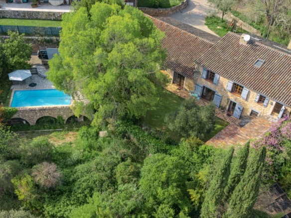 3 Bedroom Villa/House in Montauroux 2