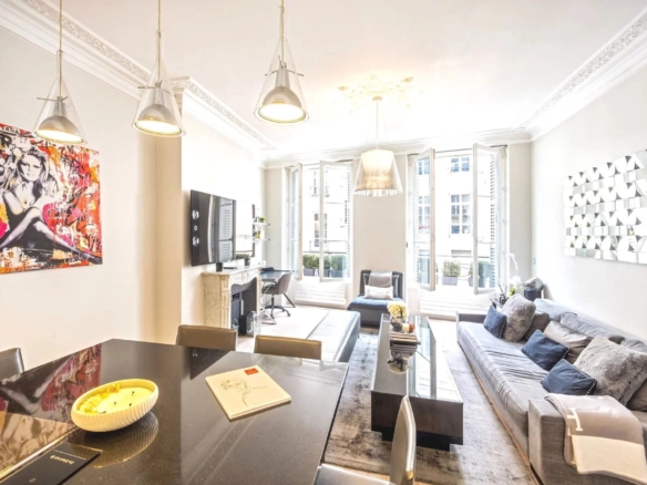 1 Bedroom Apartment in Paris 1st (Louvre – Vendôme) 36