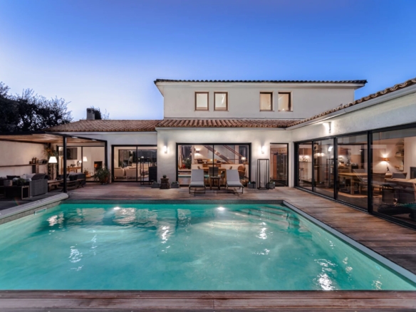 5 Bedroom Villa/House in Mandelieu La Napoule 26
