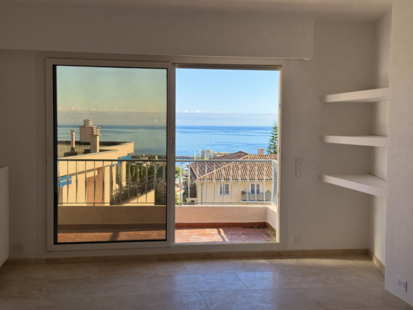 2 Bedroom Apartment in Beaulieu Sur Mer 28