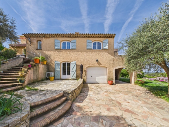 4 Bedroom Villa/House in Tanneron 26