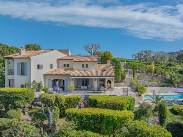 4 Bedroom Villa/House in Mandelieu La Napoule 10