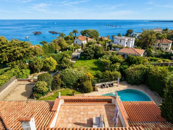 6 Bedroom Villa/House in Cannes 28