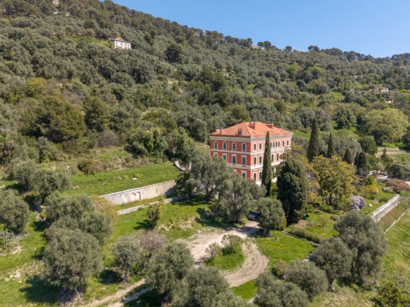 16 Bedroom Villa/House in Nice 24
