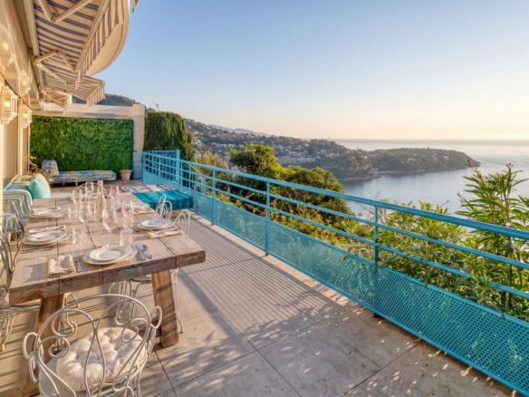 2 Bedroom Apartment in Roquebrune Cap Martin 18