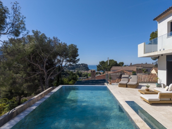 7 Bedroom Villa/House in Cassis 18